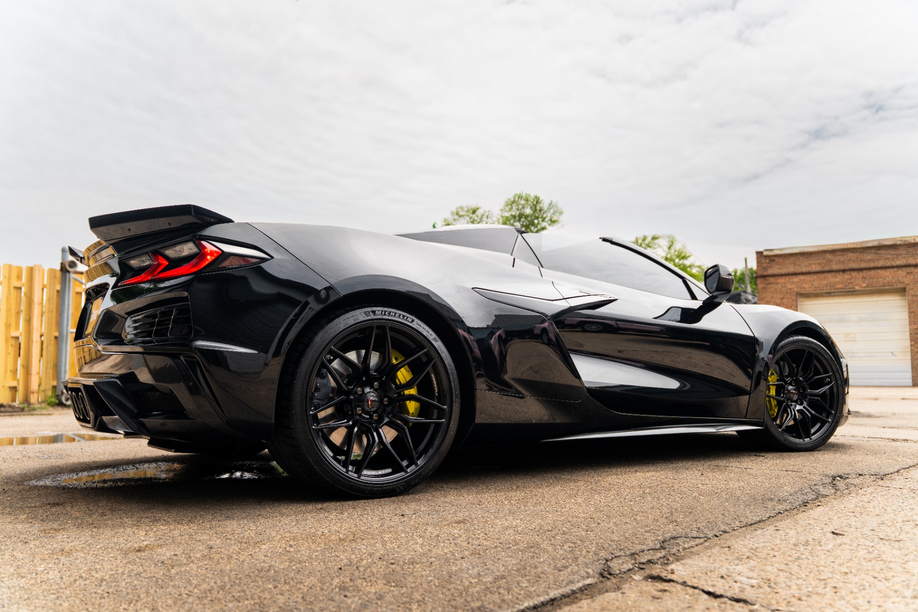 Corvette C8 Z06 in glossy black after XPEL PPF and window tint by Deluxe Detail